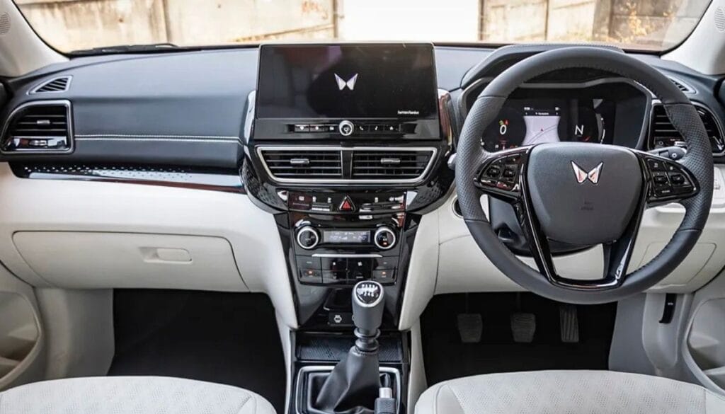 New Mahindra XUV 3XO 2025 Features